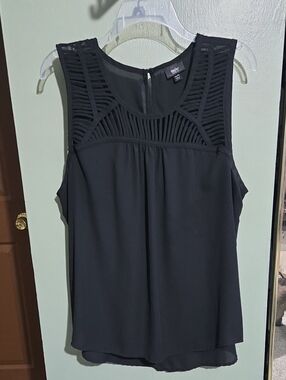 Black Sleeveless Crochet Yoke Shell